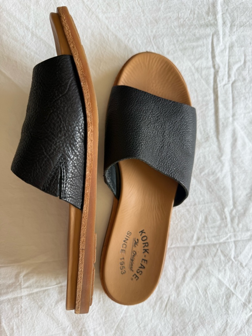 Kork-Ease Black Leather Slide Sandals size 10 with tan leather footbed - Picture 5 of 9